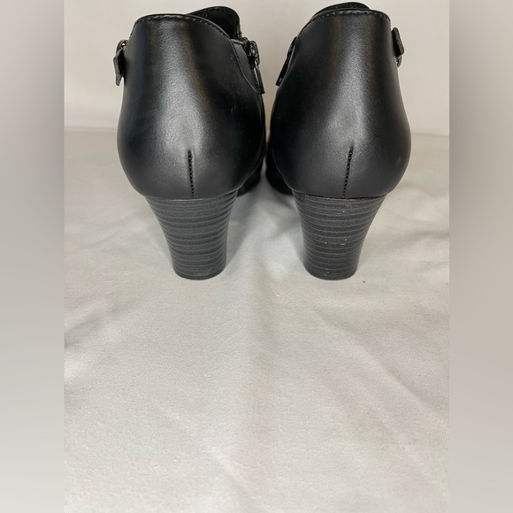 Croft & Barrow Ankle Boots, Ortho Comfort Size 8M, Black - Picture 3 of 4